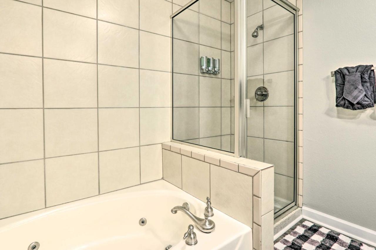Downtown Pigeon Forge Condo With Pool Access! Екстериор снимка